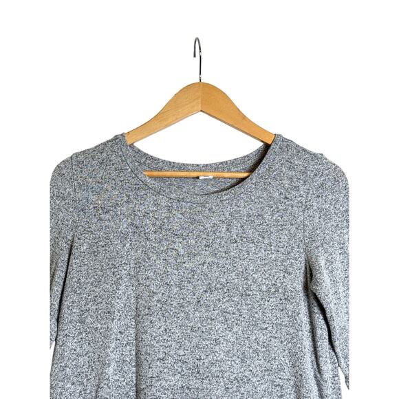 Old Navy Speckled Gray Relaxed Plush-Knit Top Women's Size S - Picture 4 of 8